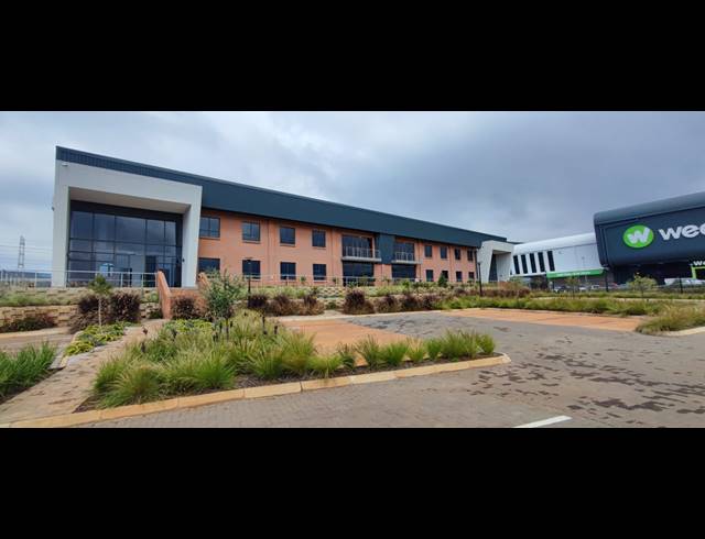 2,230M² WAREHOUSE TO LET IN HIGHVELD